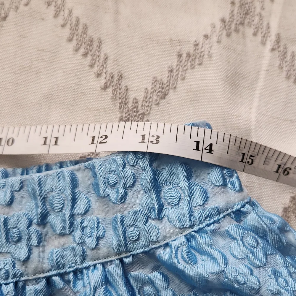 Buddy Love Small Blue Textured Mini Skirt - Floral‎ Raised Pattern - Lined